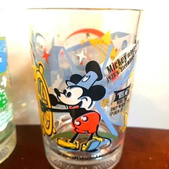 Mint 1996 Set of 2 "McDonald's 100 Years of Disney" Anniversary Glasses - Picture 3 of 9